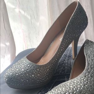 Sparkly Pumps